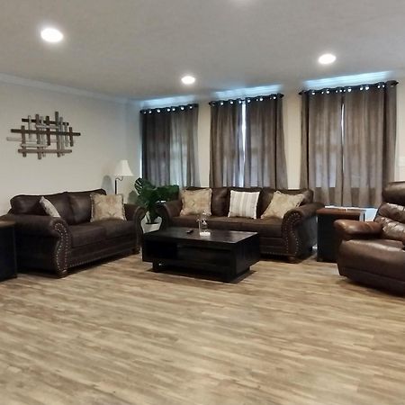 Backwoods Family Getaway! 3 Bedroom House! Yanceyville Ngoại thất bức ảnh