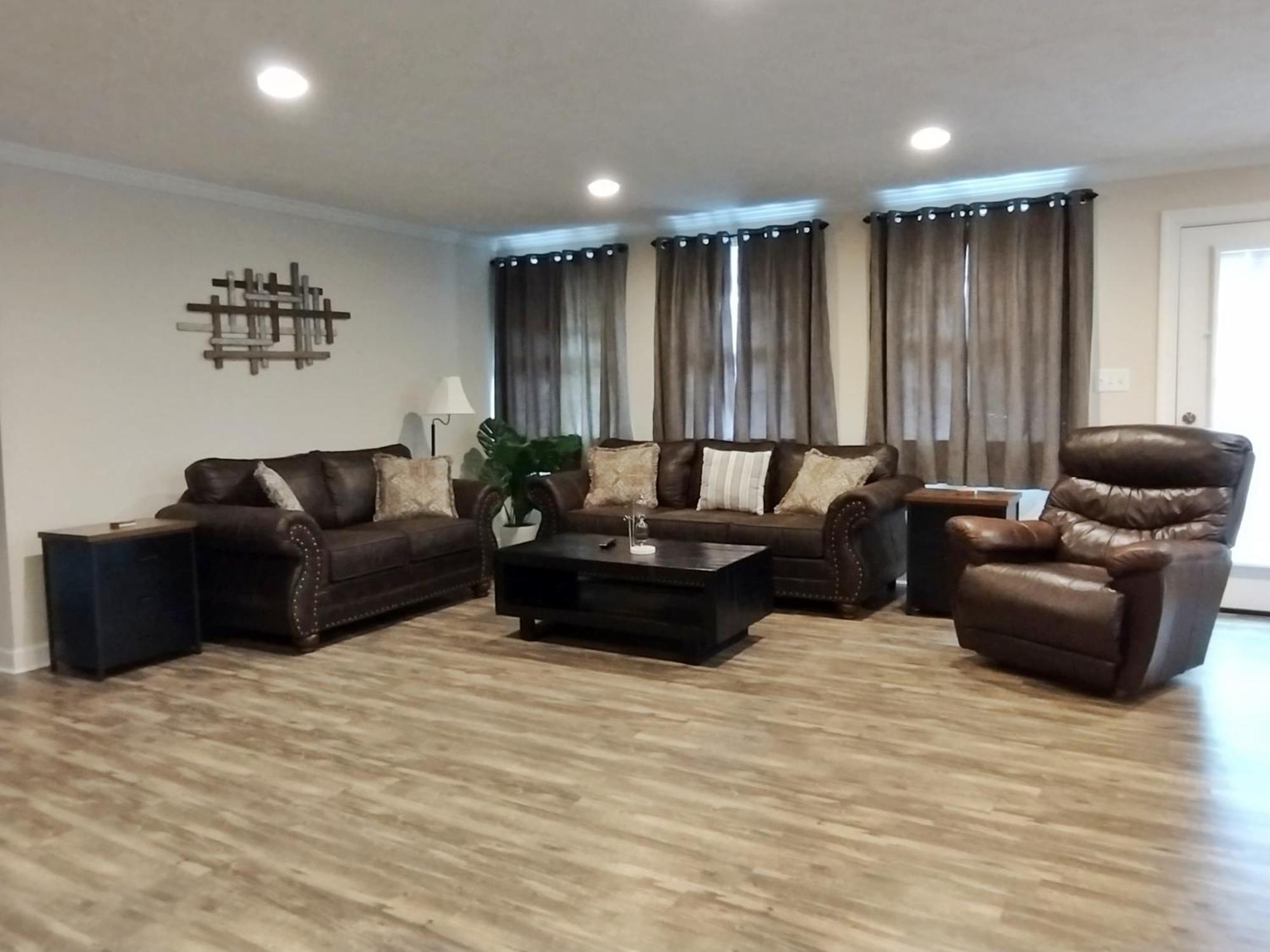 Backwoods Family Getaway! 3 Bedroom House! Yanceyville Ngoại thất bức ảnh